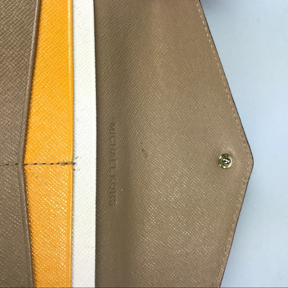 MICHAEL KORS MK Saffiano Colorblock Cc Snap Wallet - Picture 3 of 8